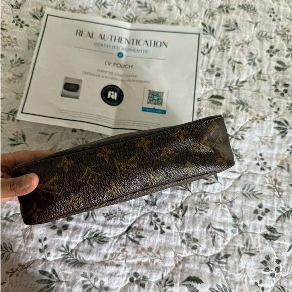 Louis Vuitton Monogram Trousse Toiletry Pouch - Picture 7 of 14